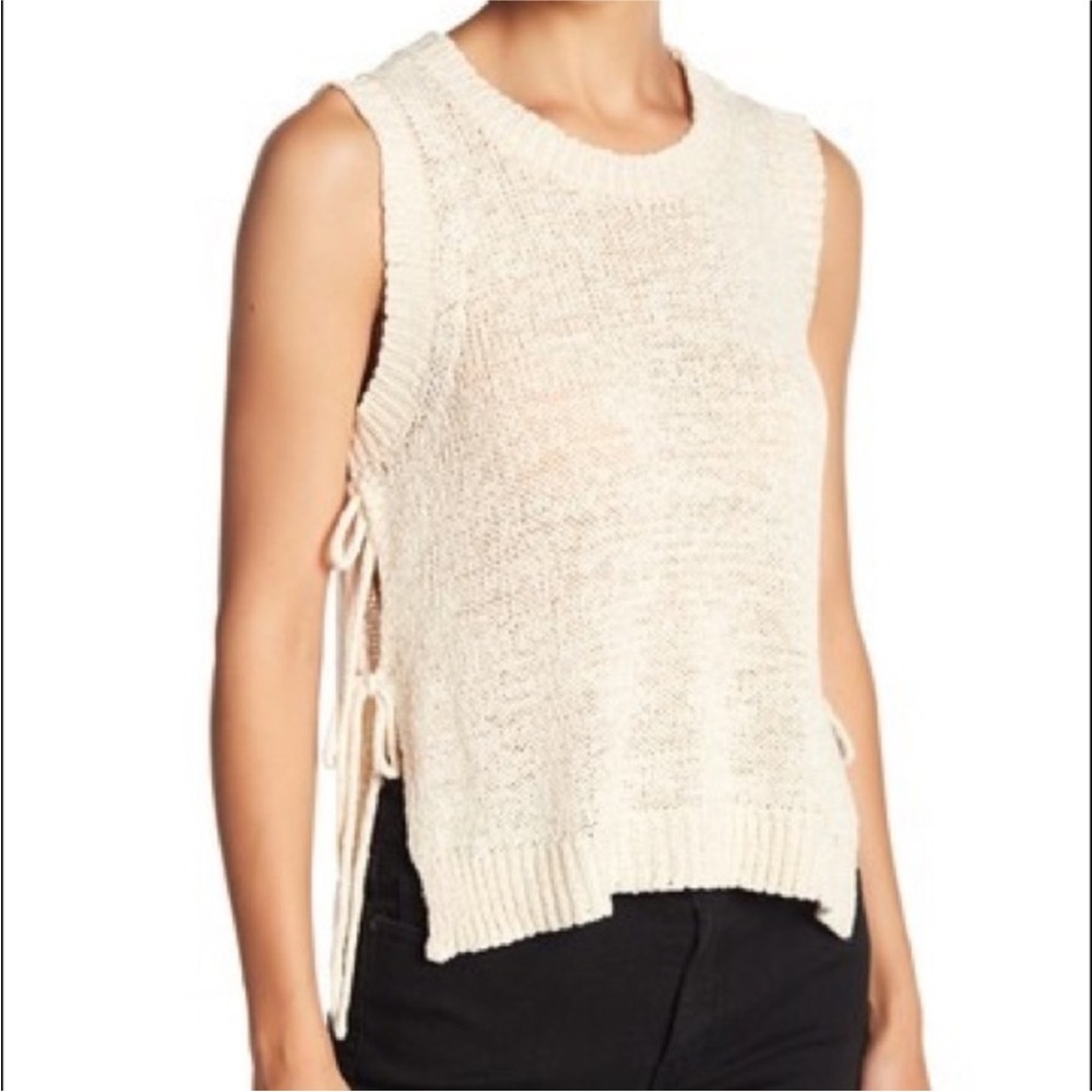 Cupcakes & Cashmere XS Sleeveless Knit Tank Top - Cream